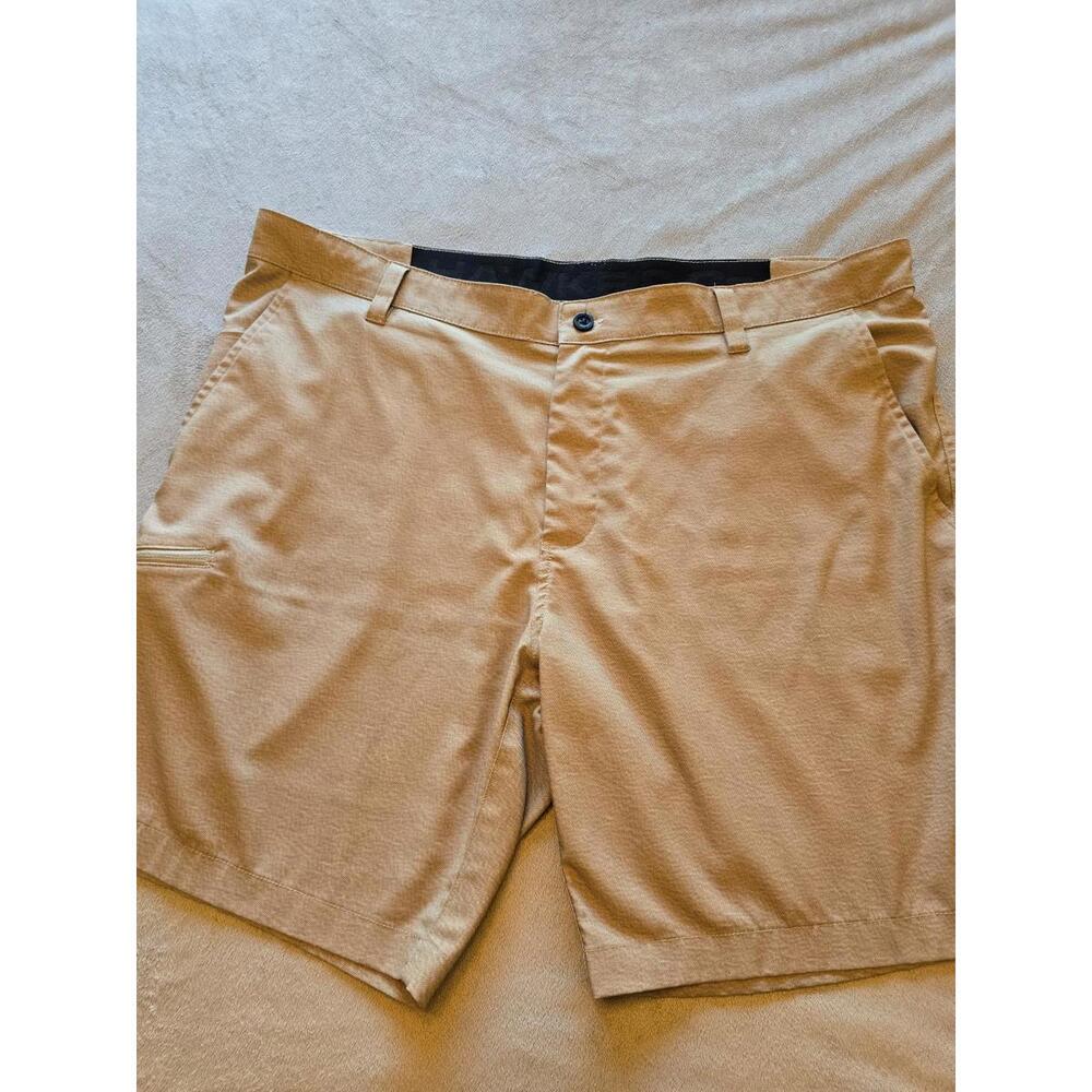 Hawke & Co. Mens Tan Shorts (40W)